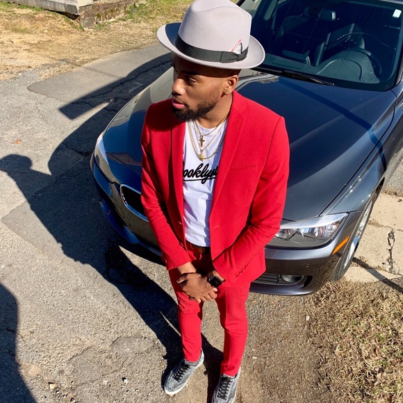 Meet your Posher, Brandon - Picture 4 of 4